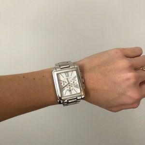 Michael Kors Chronograph Woman’s Silver Watch